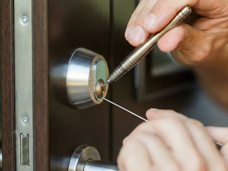 Instalação de fechadura eletrônica em Araçatuba